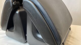 トヨタ　純正　オットマン　フットレスト　ノアボク　エスクァイア　新品未使用品 トヨタ純正 オットマン フットレスト 1脚 ヴォクシー ノア