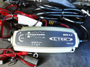バッテリーチャージャー & メンテナー MXS5.0JP　CTEKシーテック【カー用品買取】