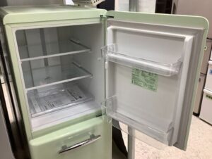 EDION/エディオン E angle 2ドア冷蔵庫 レトロデザイン 149L ANG-RE151-A1 2018年製 パステルグリーン｜名古屋、日進で冷蔵庫を売るならユーズド家電買取